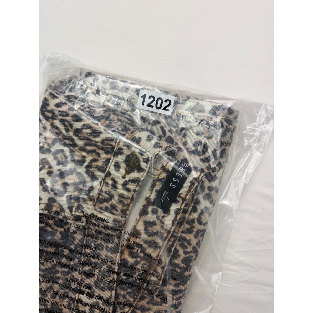 Lioness Faded Leopard Print Horseshoe Jeans Low Rise Curved Leg Denim Small - Picture 8 of 9